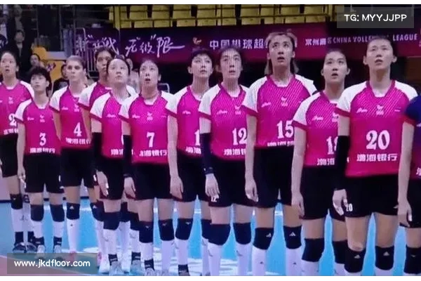 今晚中国女排激情对决,锁定精彩直播不容错过,快来一起为女排加油! 今晚中国女排激情对决,锁定精彩直播不容错过,快来一起为女排加油!
